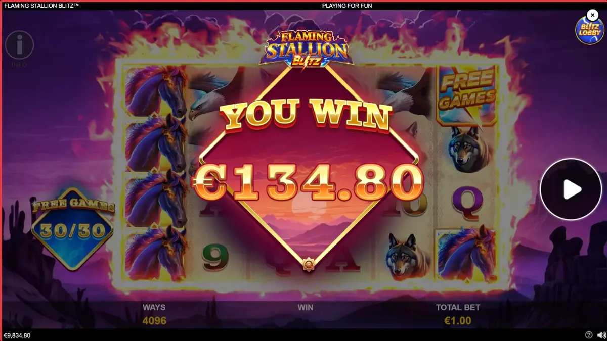 Cenário de deserto flamejante com o Flaming Stallion Blitz